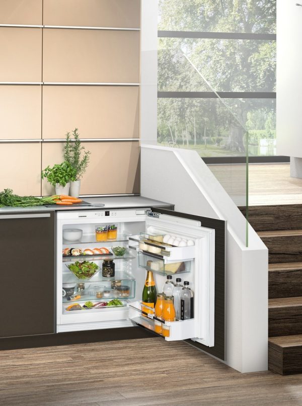 Liebherr UIKP 1550 Premium Εντοιχιζόμενο Mini Bar 137lt Υ88xΠ60xΒ55εκ. Λευκό