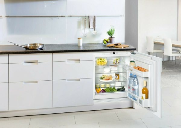 Liebherr UIK 1510 Εντοιχιζόμενο Mini Bar 137lt Υ82xΠ60xΒ55εκ. Λευκό