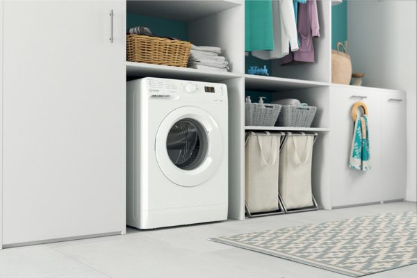 Indesit Πλυντήριο Ρούχων 7kg 1200 Στροφών MTWA 71252 W EE