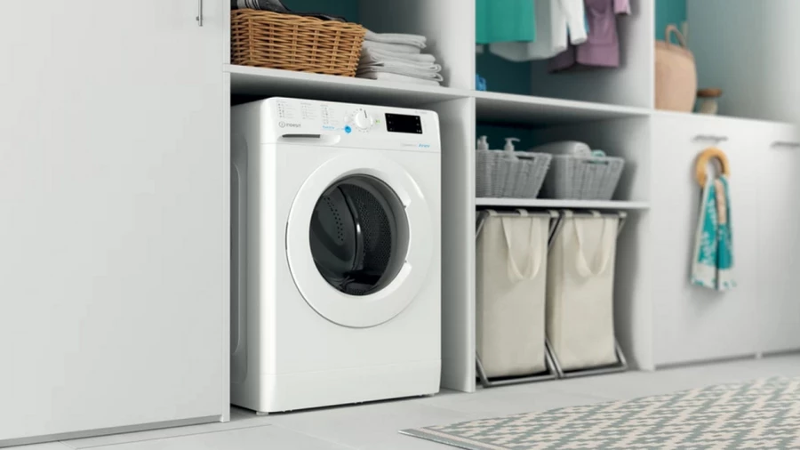 indesit-bwe-81285x-w-ee-n-plynthrio-royxon-8kg-1200-strofon-perimenei-na-eiselthei-ston-xoro-soy-1